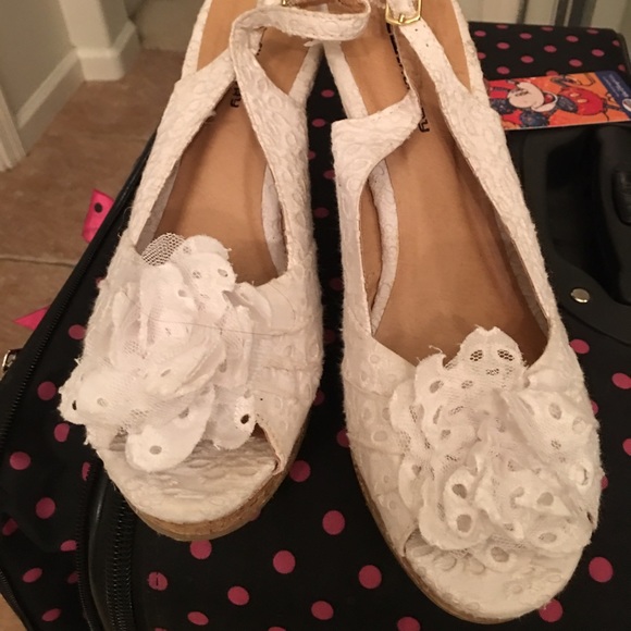 Wedges size 9