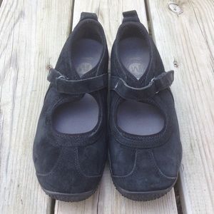 Black Merrell Circuit MJ Shoes sz 6