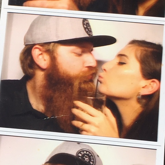 Meet your Posher, Leah