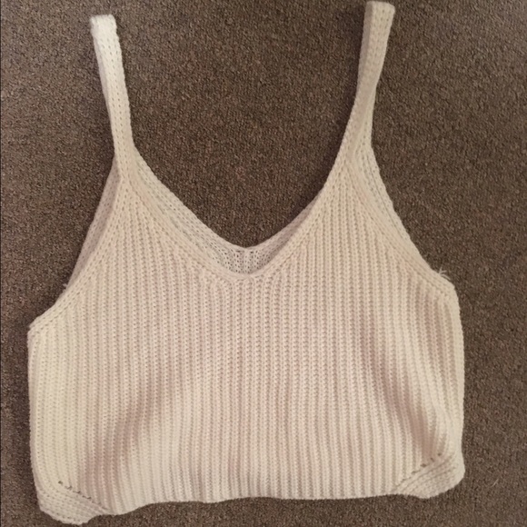 Crop top - Picture 2 of 2