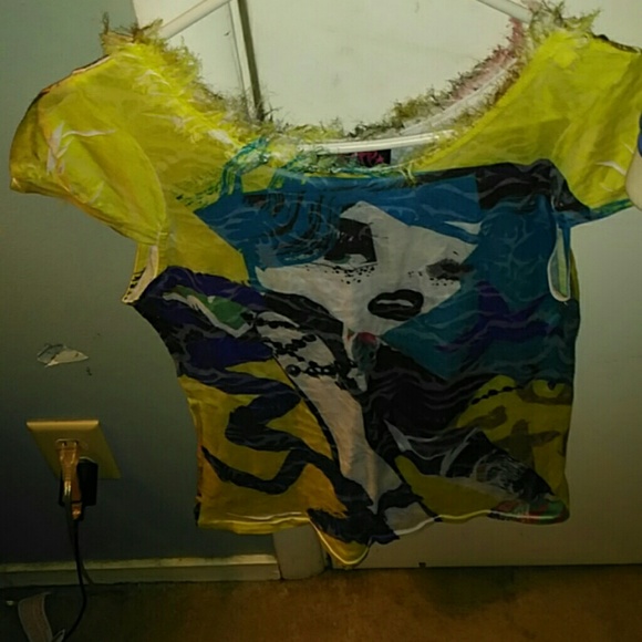 Shirt - Picture 1 of 2