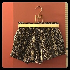 American Eagle Outfitters Shortie