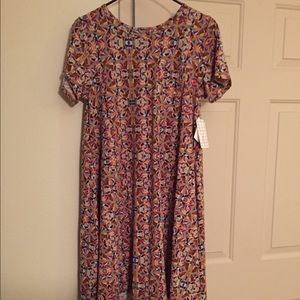 Small lularoe Kaleidoscope Carly