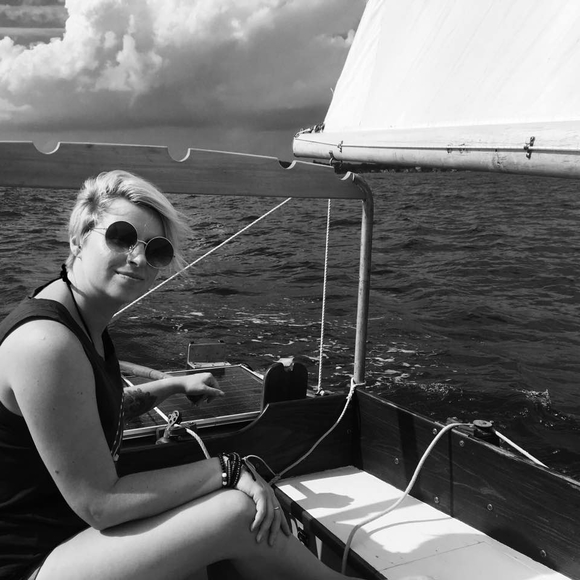 Meet your Posher, Virginia - Picture 3 of 3