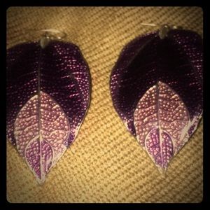 Purple multi color metal earrings.