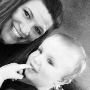 Meet your Posher, Carrie