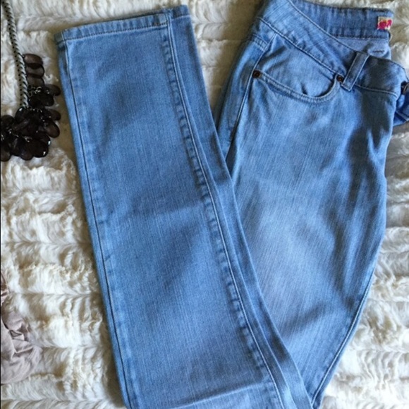 Jeans 👖 - Picture 3 of 4