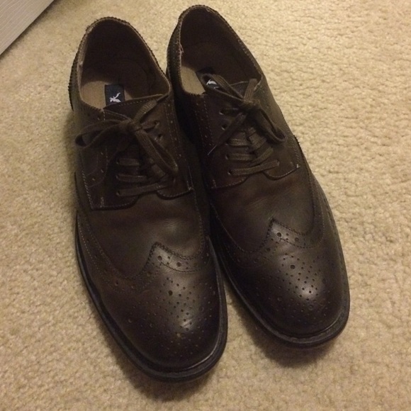 American Eagle Wingtip Oxfords