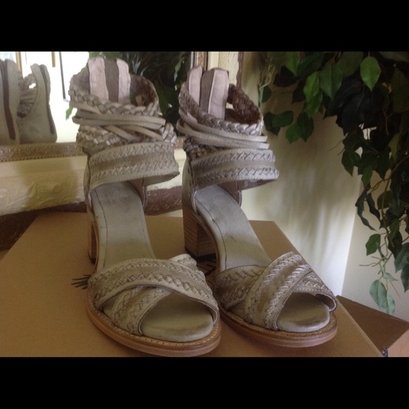 Freebird by Steven Axel Sandal - Picture 4 of 5