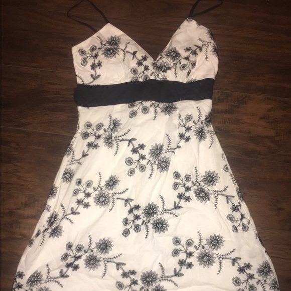 Floral black and white dress
