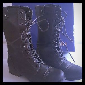 Madden Girl by Steve Madden brown boots 6 1/2