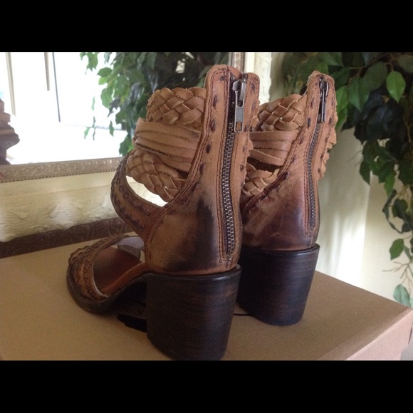 **SOLD**Freebird by Steven Axel Sandal - Picture 3 of 5