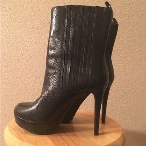 Gianni Bini Ankle Boots