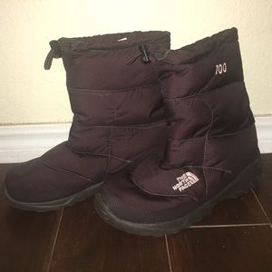 The North Face 700 boots