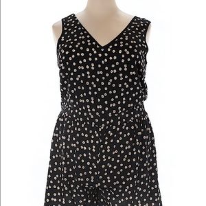 Forever 21 daisy romper