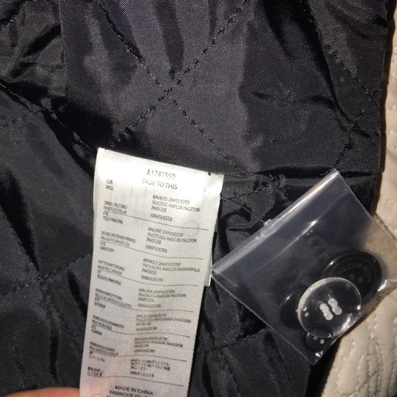 🚫 SOLD 🚫 NWT Volcom black wool pea coat - Picture 4 of 4