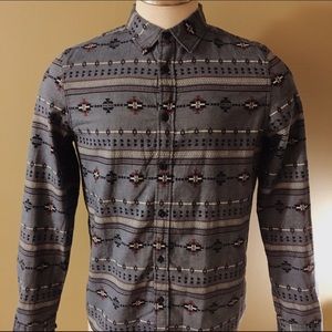 H&M L/S Patterned Button Up