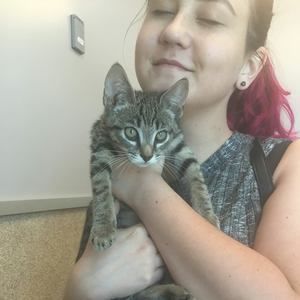 Meet your Posher, Alexis