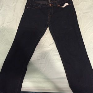 dark blue skinny jeans