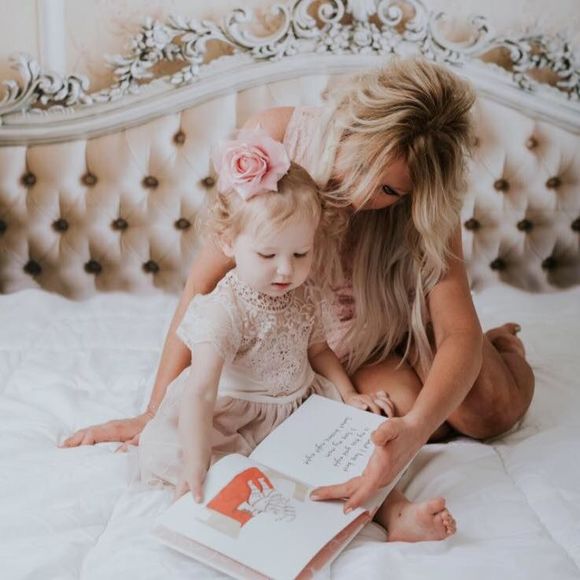 Meet your Posher, Christine - Picture 1 of 1