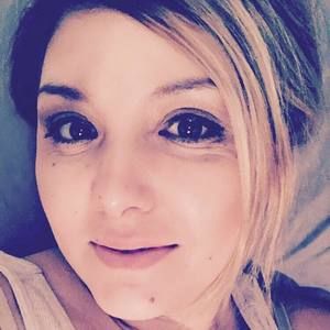 Meet your Posher, Myra