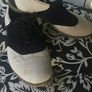 Saddle Shoes - gift included!