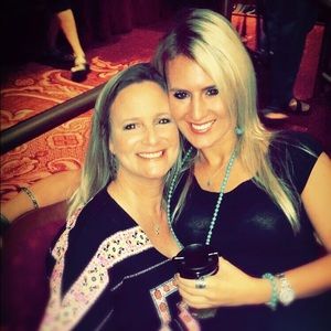 Meet your Posher, Tyler