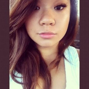 Meet your Posher, Noelle-amanda