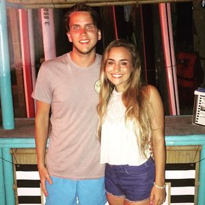 Meet your Posher, Hillary