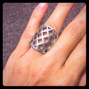 Large woven basket ring