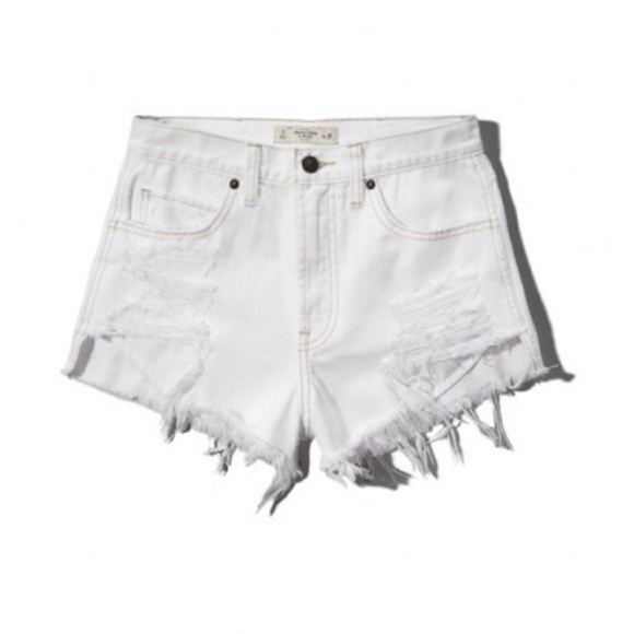 ABERCROMBIE & FITCH SHORTS