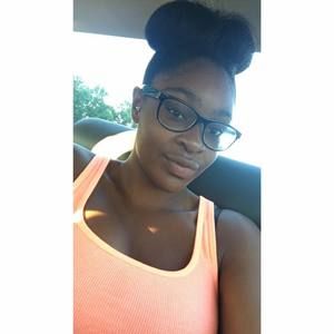 Meet your Posher, Imani