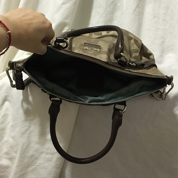 SOLD! SOLD! AUTHENTIC COACH BAG - Picture 3 of 4