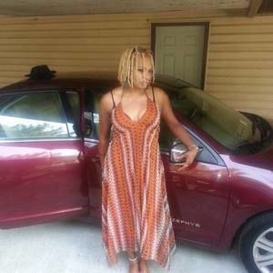 Meet your Posher, Crystal