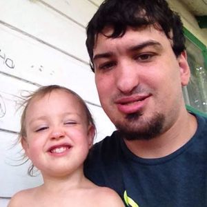 Meet your Posher, Bobby