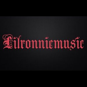 Meet your Posher, Ronnie