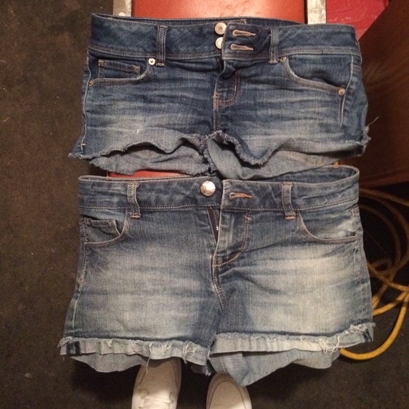Jean shorts American eagle one size 8/ and 7