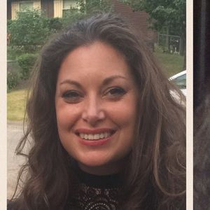 Meet your Posher, Courtney