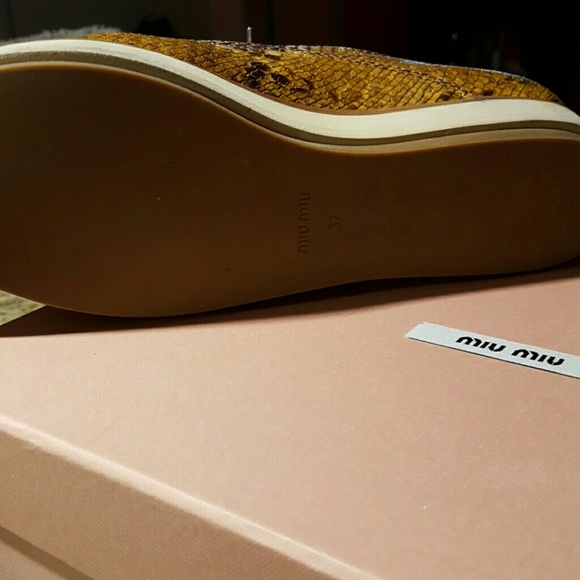 *SALE*Authentic Multi Colored Snake Skin Miu Miu - Picture 4 of 5