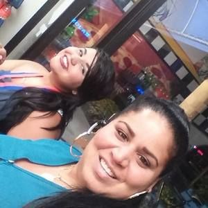 Meet your Posher, Dalia