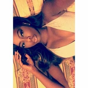 Meet your Posher, Kendra