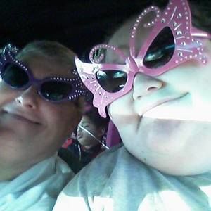 Meet your Posher, Holly