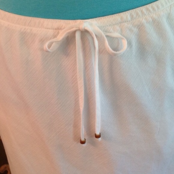 Fun & Flirty Express Skirt - Picture 3 of 4