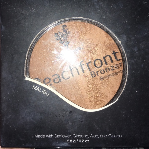 Younique beachfront bronzer: Malibu