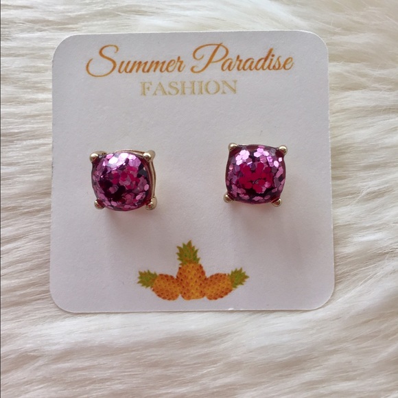 NWT GOLD 10mm Glitter Stud Earrings - Picture 4 of 4