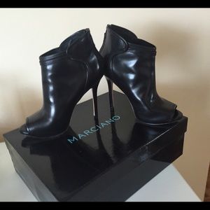 Guess by Marciano black leather booties
