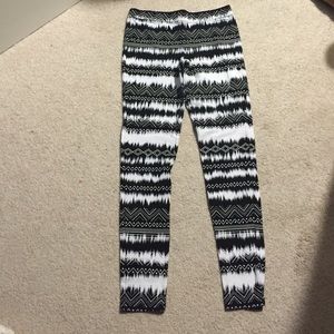 Express patterned leggings! NWOT