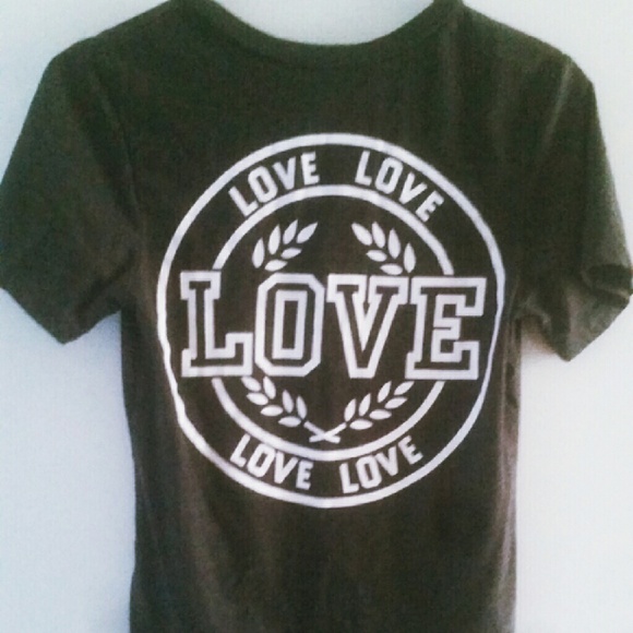 Tops - Picture 2 of 2