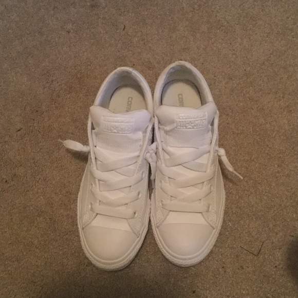 White converse