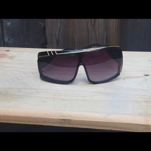 💫RETRO SUNGLASSES💫